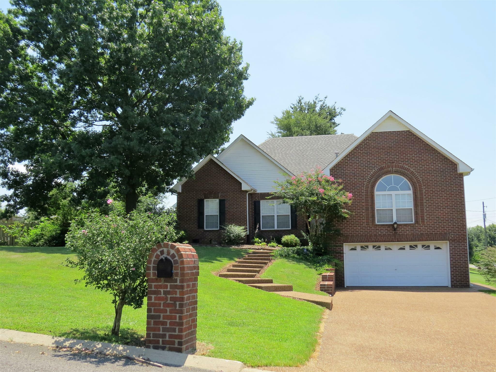 133 Waterford Way  Hendersonville TN 37075 photo