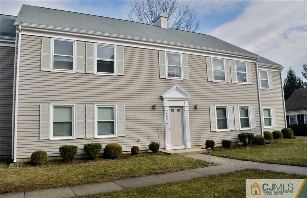 657N Yale Way  Monroe NJ 08831 photo