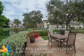 Property Photo:  5911 W Grand Duke Cir  FL 33321 