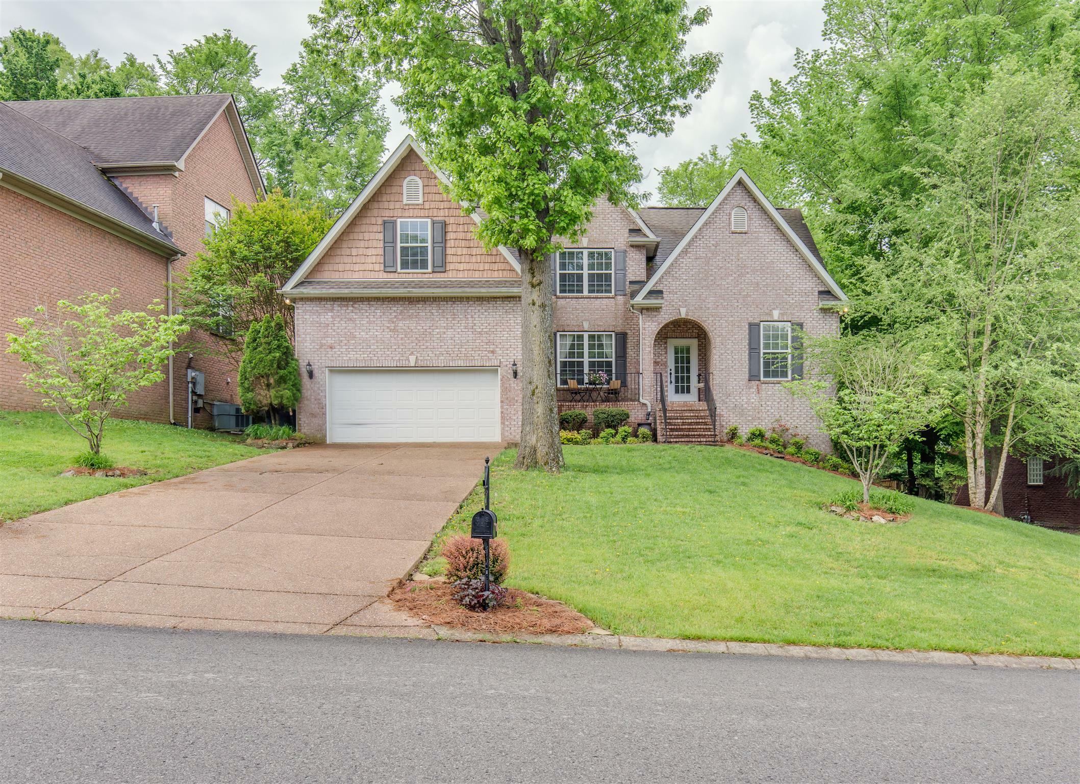 Property Photo: 131 Ridgeview Trce TN 37075