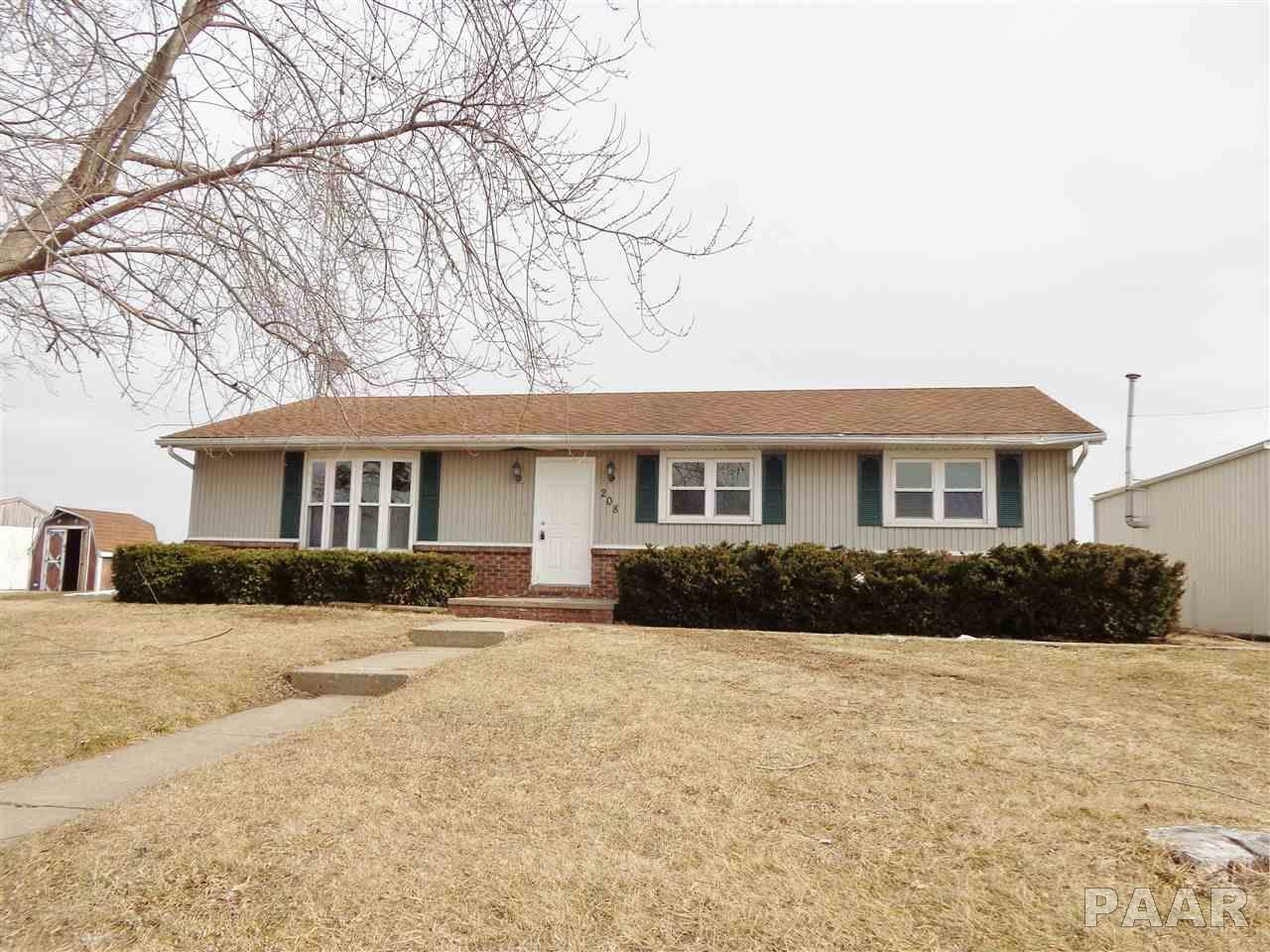 Property Photo:  208 N Fisher  IL 61569 