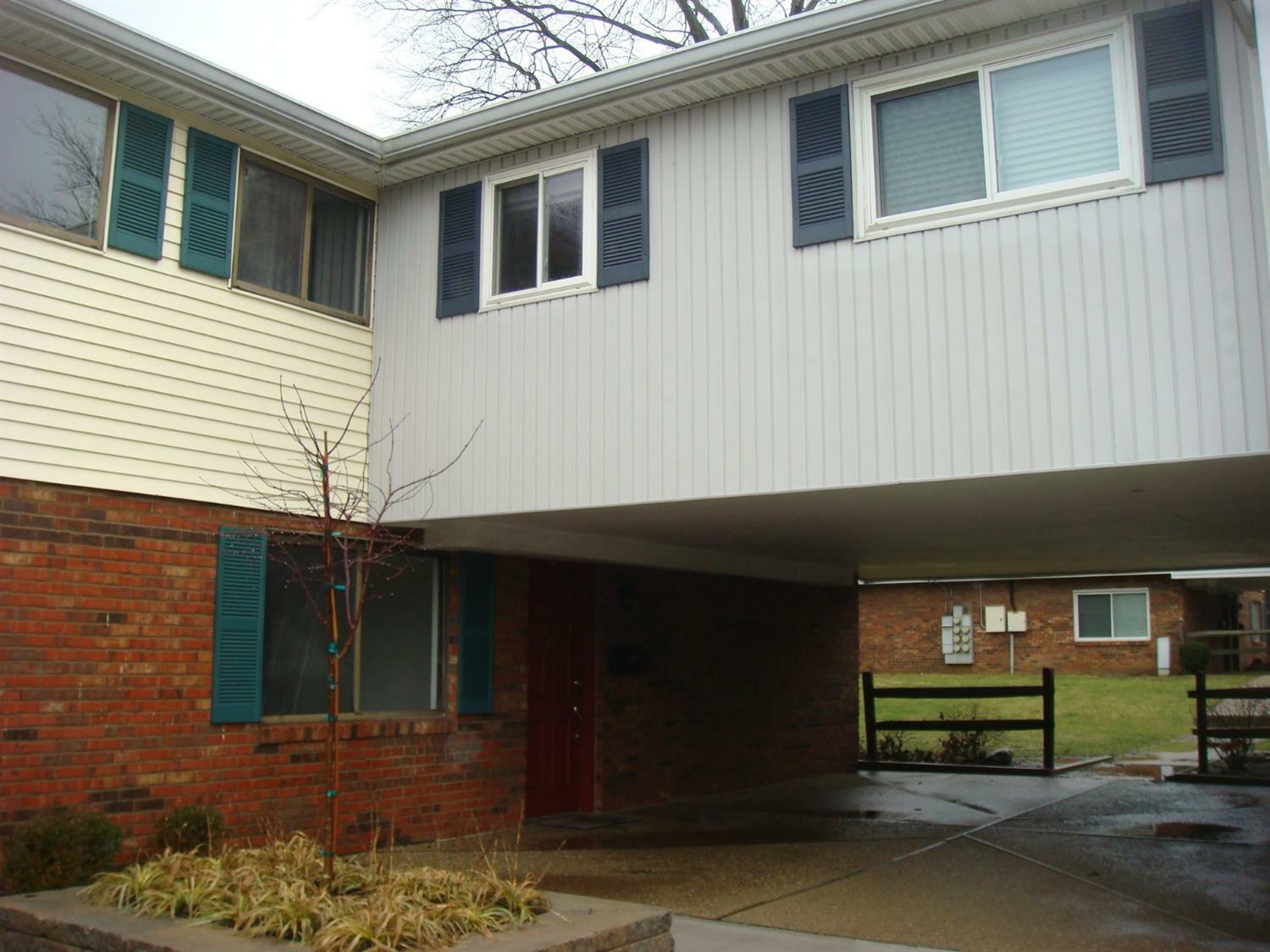 Property Photo: 7752 Montgomery Road 29 OH 45236