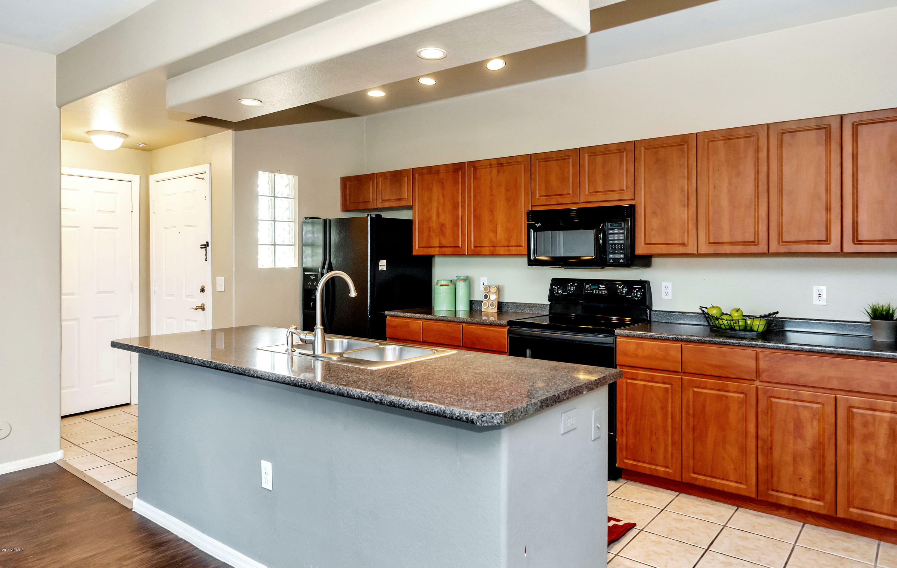 Property Photo:  909 E Camelback Road 3005  AZ 85014 