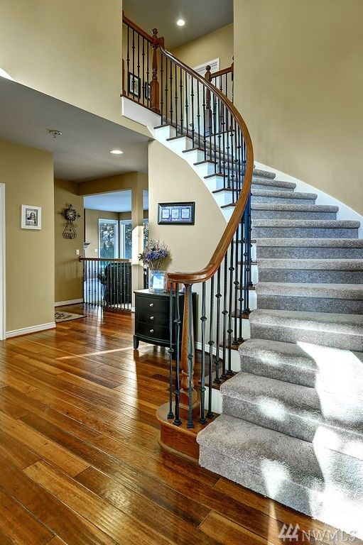 Property Photo: 1922 263rd Court SE WA 98075