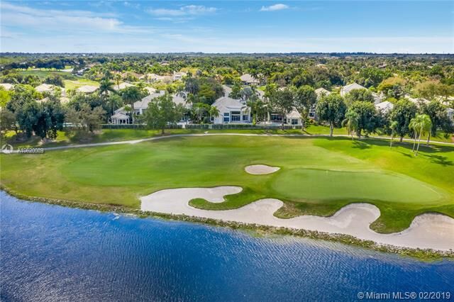 Property Photo:  2724 Pinehurst  FL 33332 