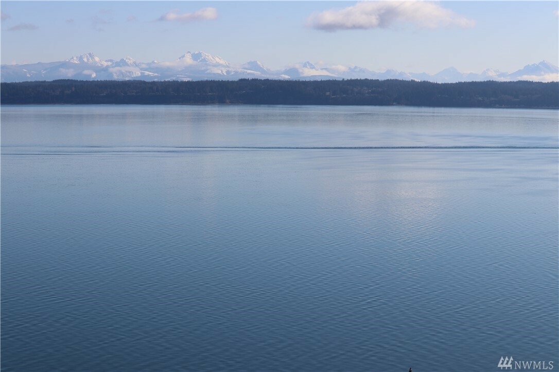 Property Photo: 1 Xxx S East Camano Dr WA 98282