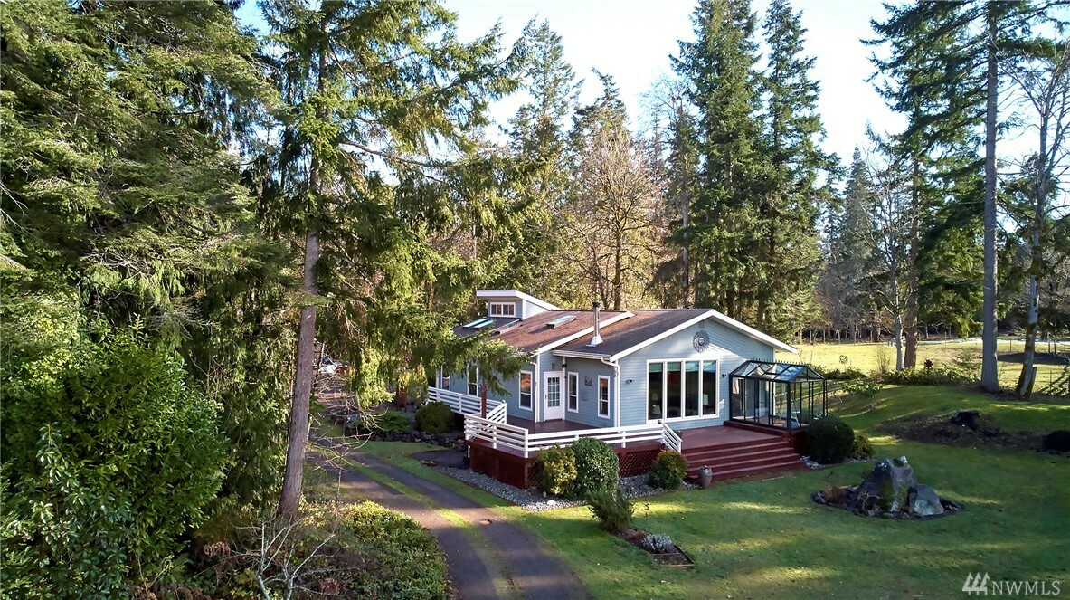 Property Photo:  6102 E Hilldale Rd  WA 98366 