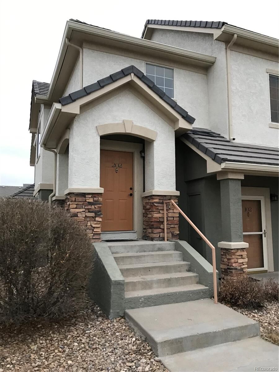 Property Photo:  22545 East Ontario Drive Unit 202  CO 80016 