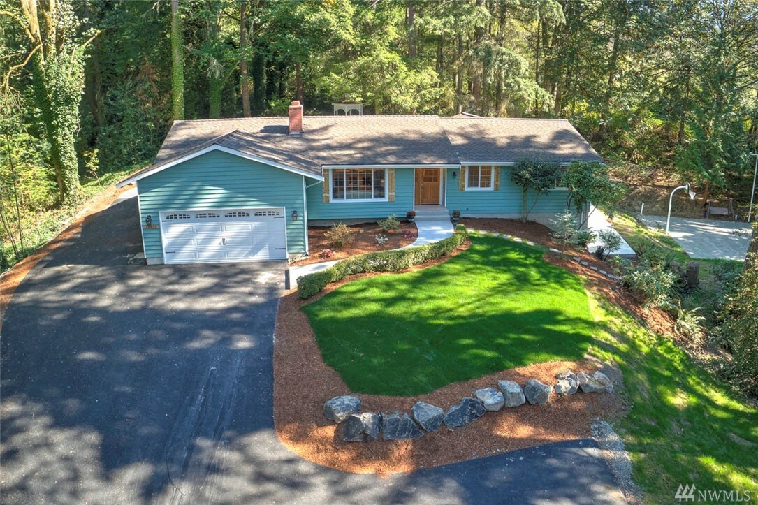 Property Photo:  17410 155th Place NE  WA 98072 