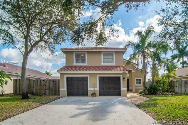 Property Photo:  2489 NW 191st Ave  FL 33029 