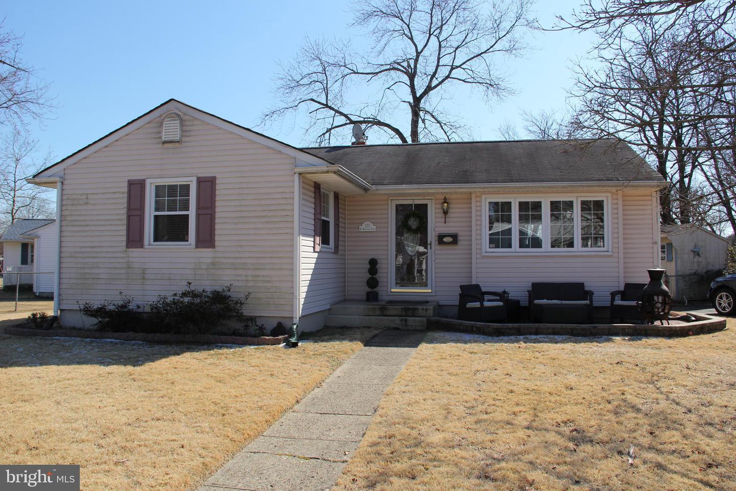 Property Photo: 122 W Military Drive NJ 08063