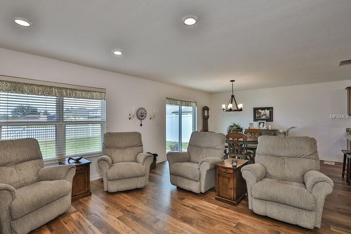 Property Photo:  10622 Aldo Moro Drive  FL 33598 