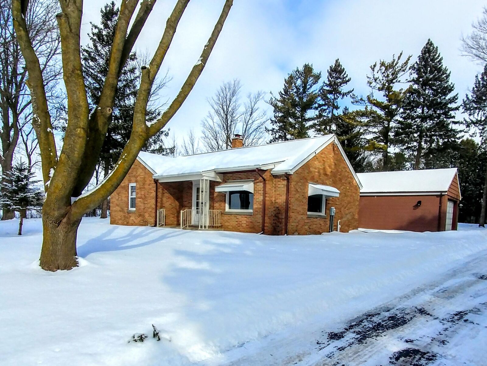 Property Photo: 1450 County Road Nn WI 53095