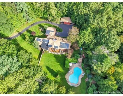 Property Photo: 6 Partridgeberry Lane MA 01982