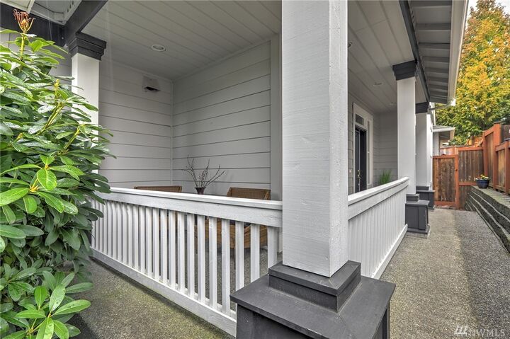 Property Photo: 23950 SE 7th Lane WA 98074