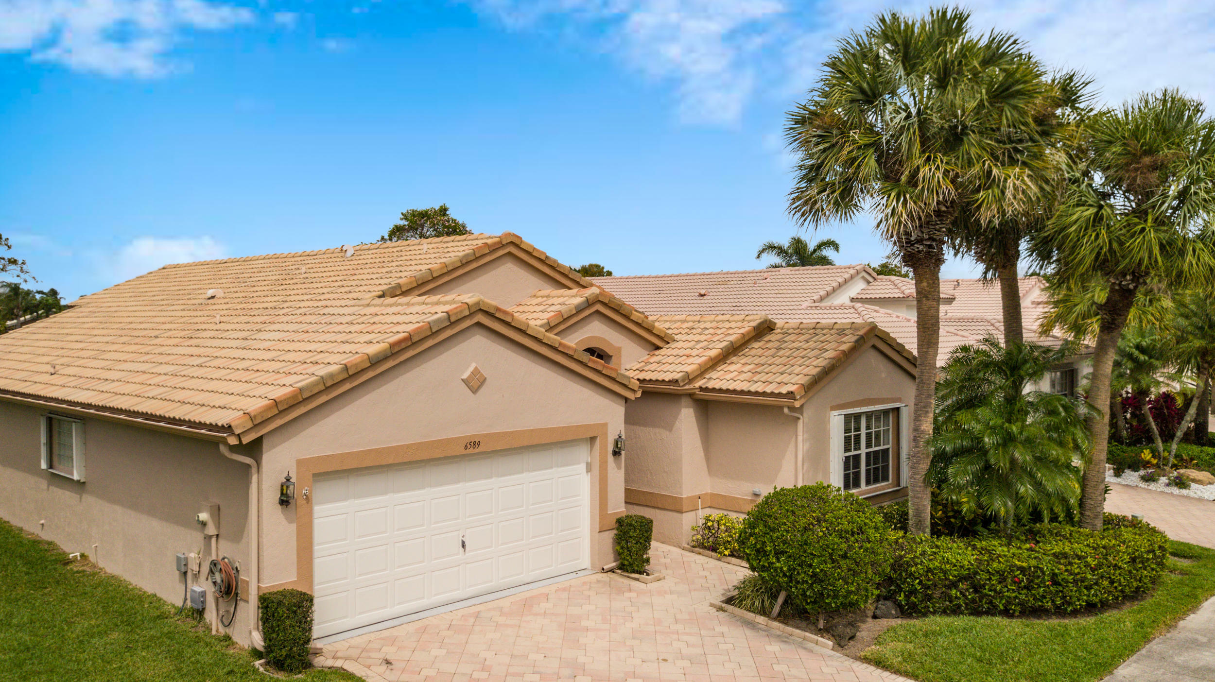 Property Photo:  6589 Bayhill Terrace  FL 33437 