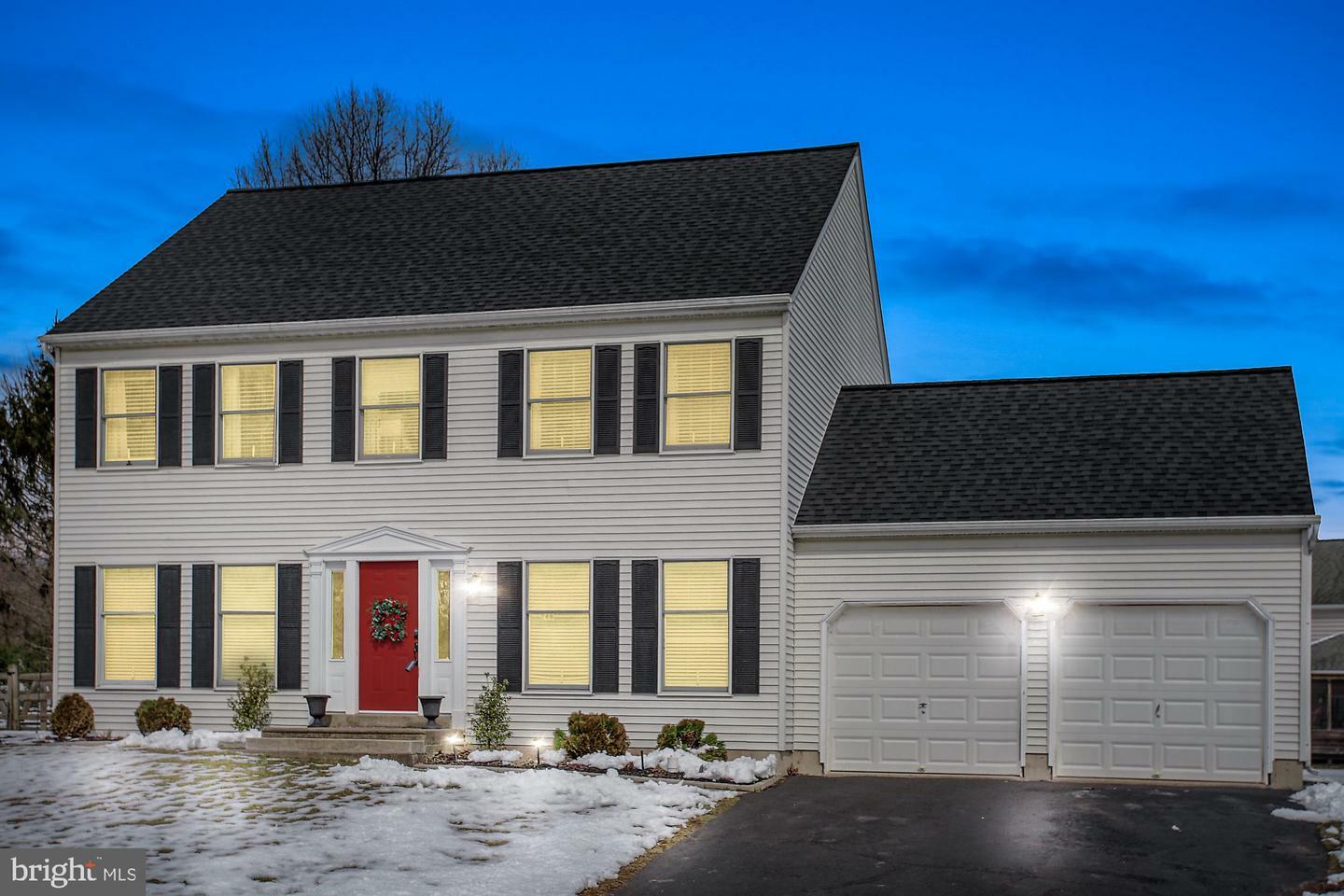 Property Photo:  246 E Fairwood Drive  PA 18914 