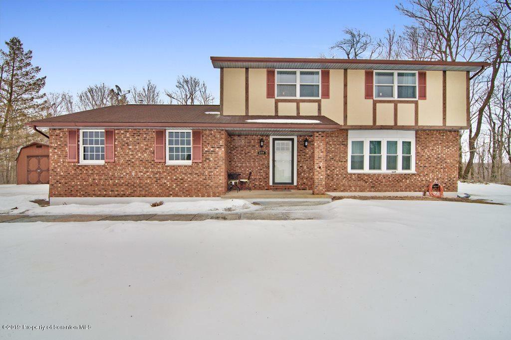 Property Photo:  500 Spring Run Lane  PA 18444 