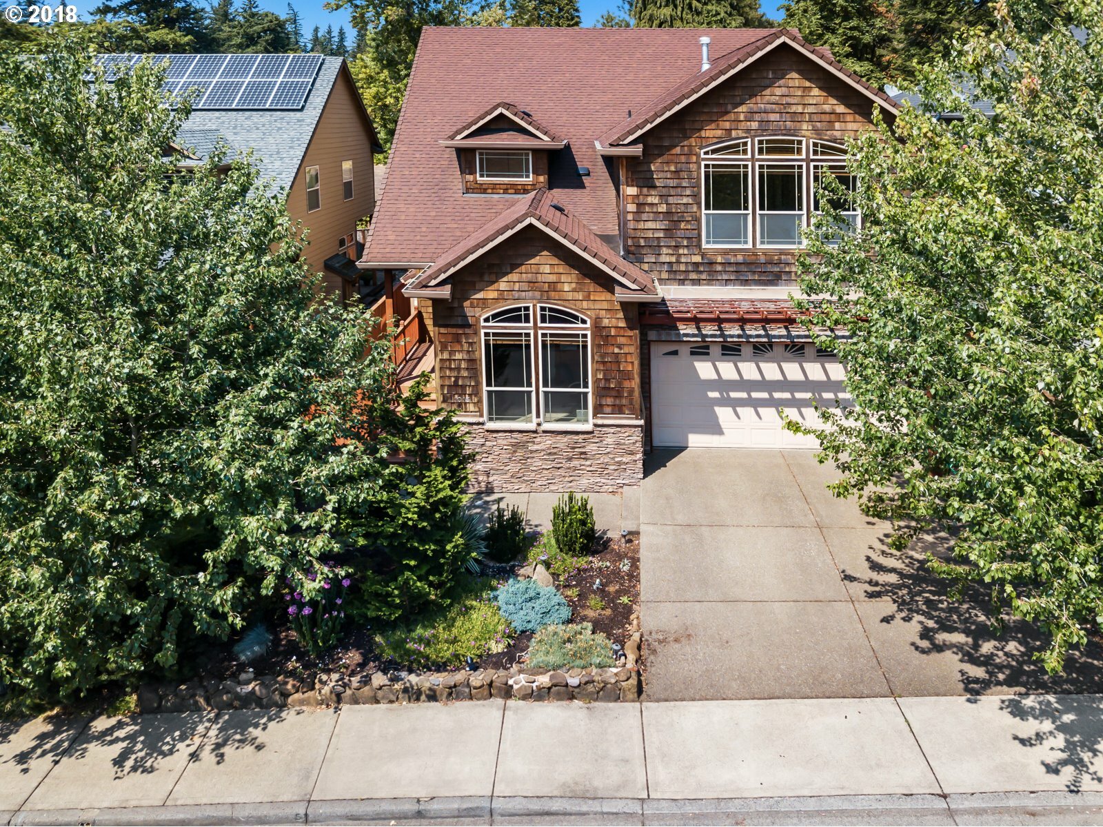 Property Photo:  1015 W Bamboo St  WA 98671 