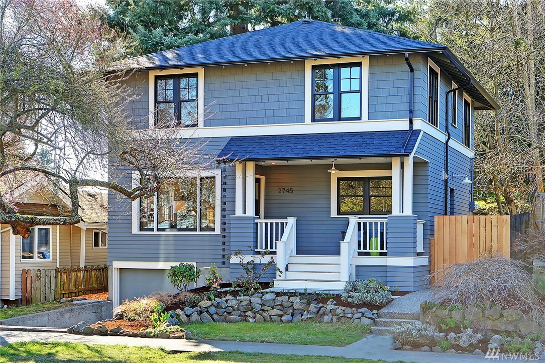 2745 49th Ave SW  Seattle WA 98116 photo