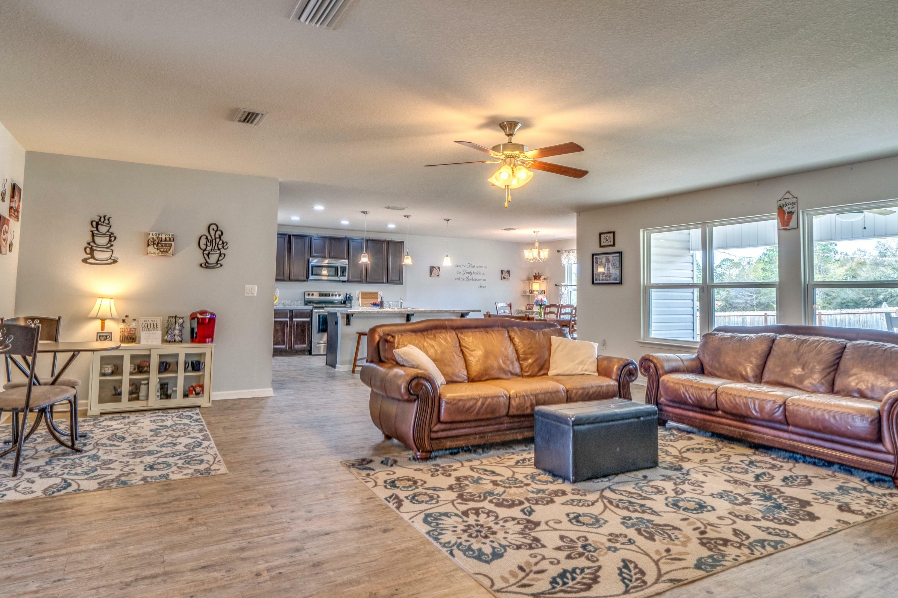 Property Photo:  3101 Partridge Drive  FL 32539 