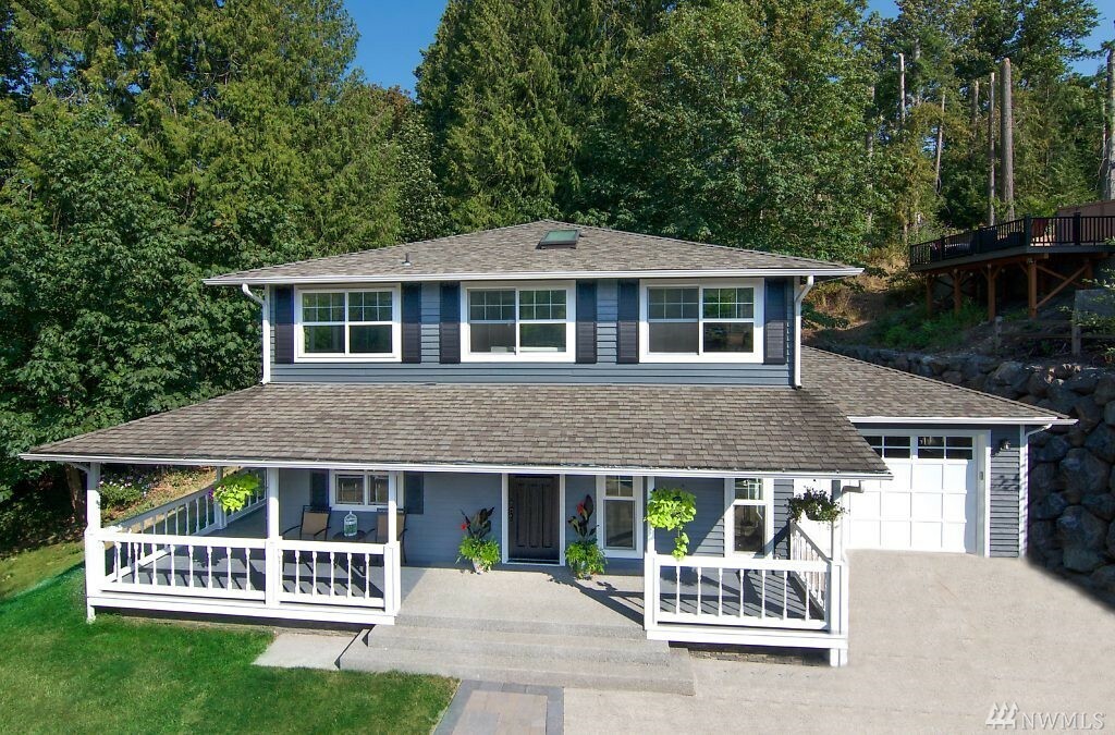 Property Photo:  23317 SE 48th St  WA 98029 