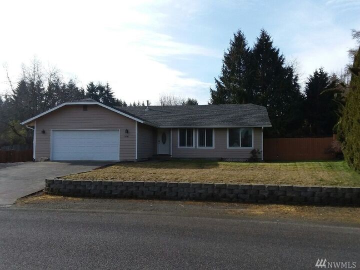 Property Photo: 5041 Viewridge Dr SE WA 98501