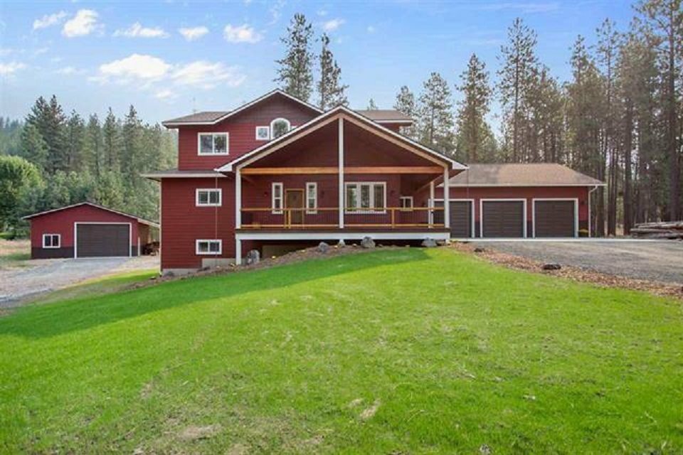 Property Photo: 15008 N River Park Ln WA 99026-8663