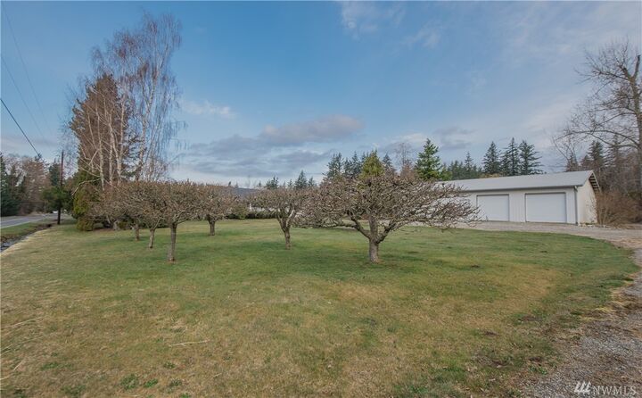 Property Photo:  670 N Harvey Rd  WA 98230 