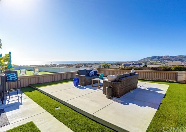 Property Photo:  24121 Gourami Bay  CA 92629 