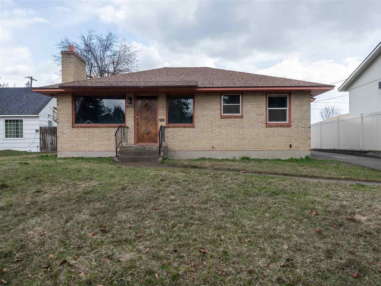 Property Photo: 3918 N Jefferson St WA 99205