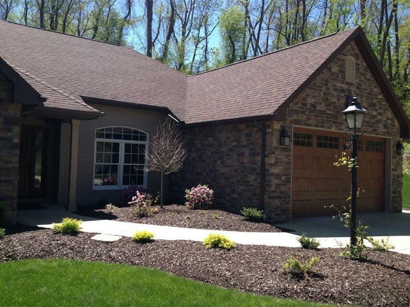 Property Photo:  111 Old Oak Dr  PA 15017 