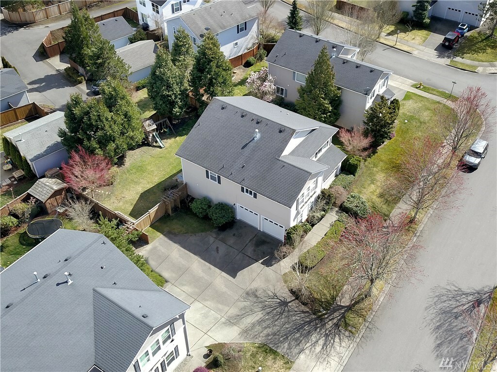 Property Photo:  1768 Jensen Ave  WA 98327 