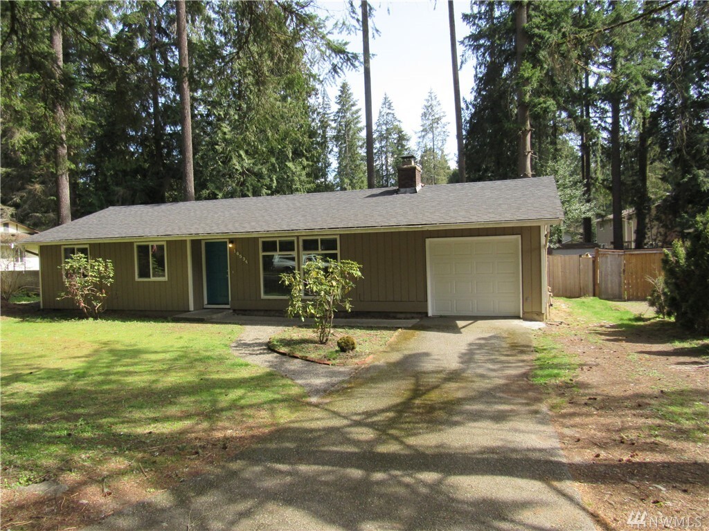Property Photo: 16534 188th Avenue NE WA 98072