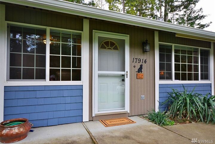 Property Photo:  17914 E Clear Lake Blvd SE  WA 98597 