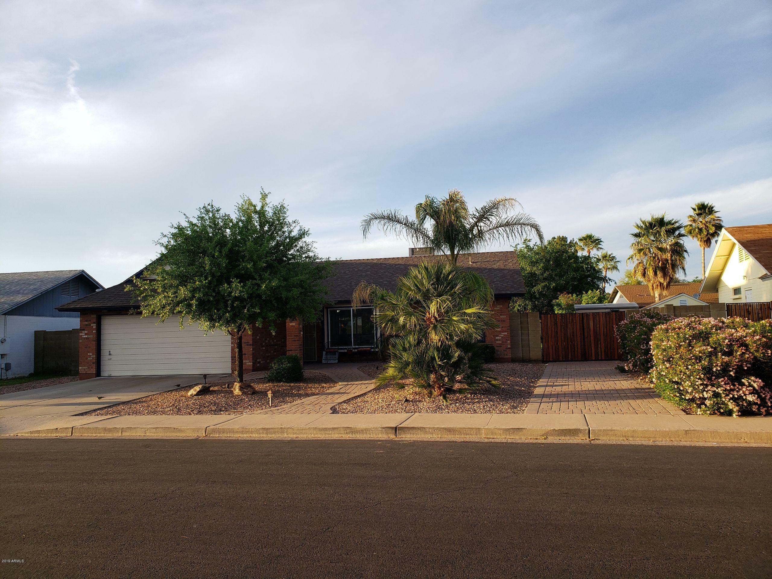 Property Photo:  4928 E Encanto Street  AZ 85205 