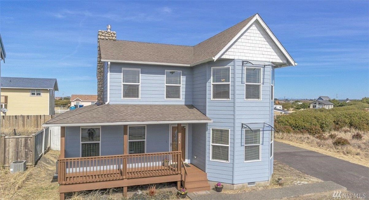 1254 Fleetwood Ave SW  Ocean Shores WA 98569 photo