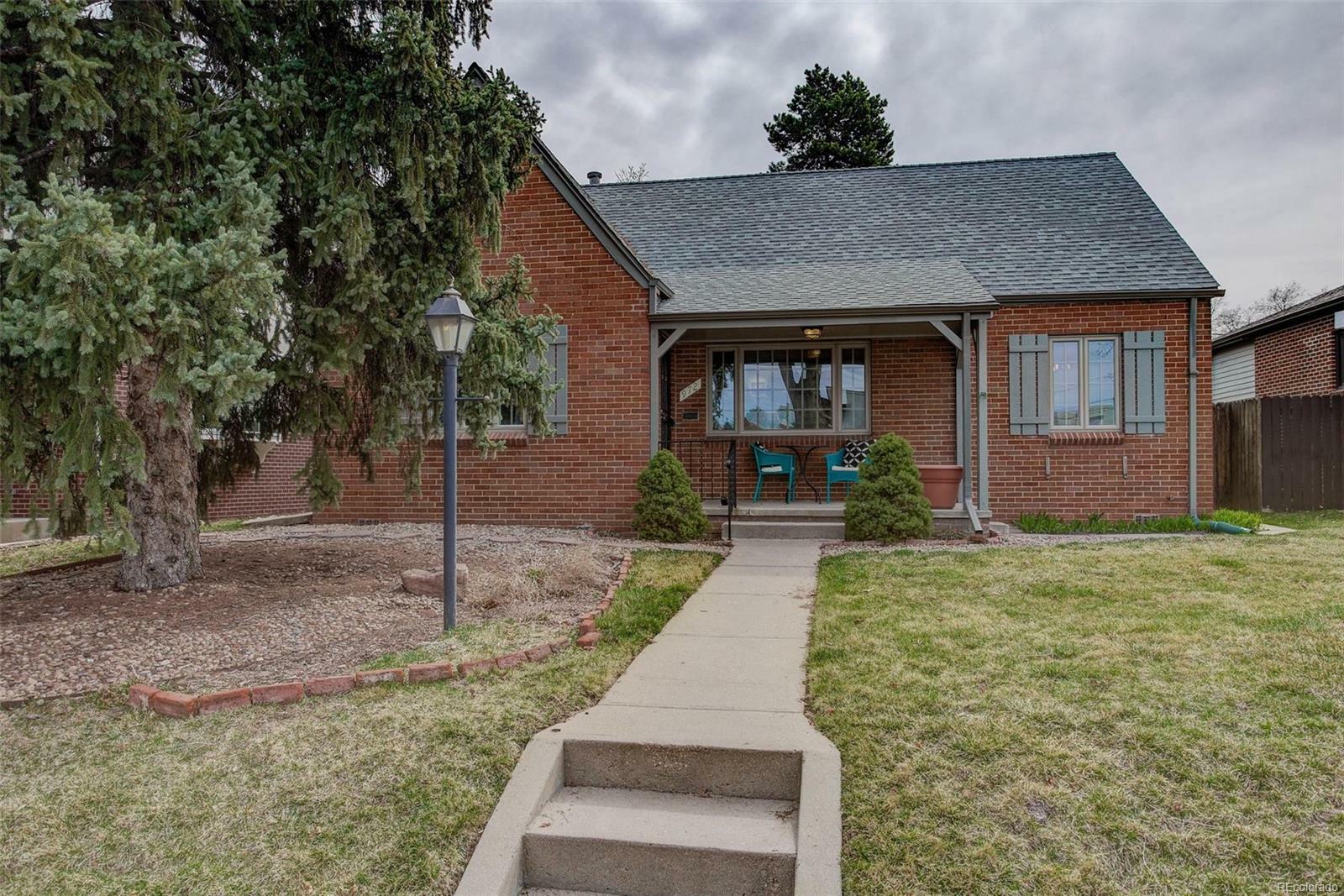 Property Photo:  972 South Fillmore Way  CO 80209 