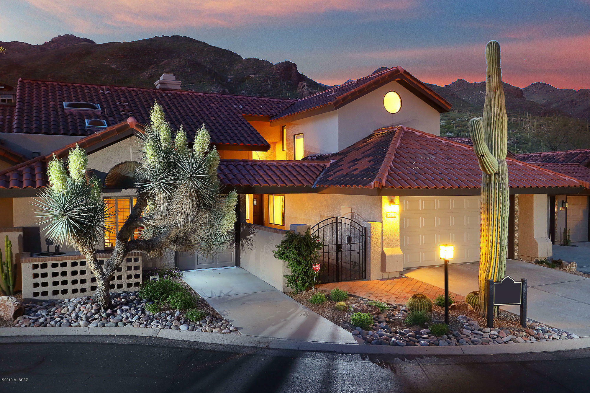 Property Photo: 7281 E Grey Fox Lane AZ 85750