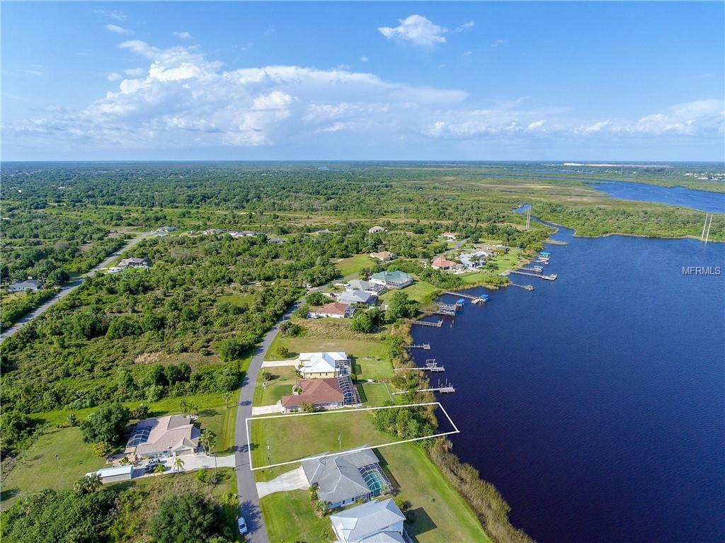 Property Photo: 2228 Harbour Drive FL 33983