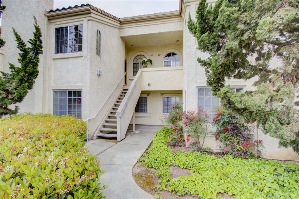 Property Photo:  740 Breeze Hill 209  CA 92081 