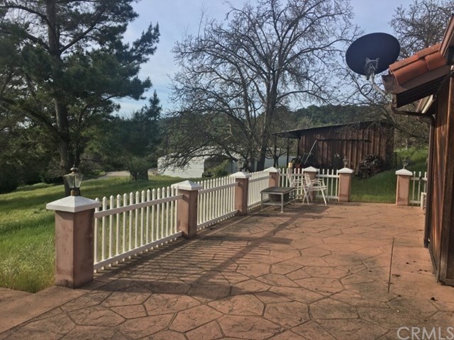 Property Photo: 7305 San Gregorio Road CA 93422