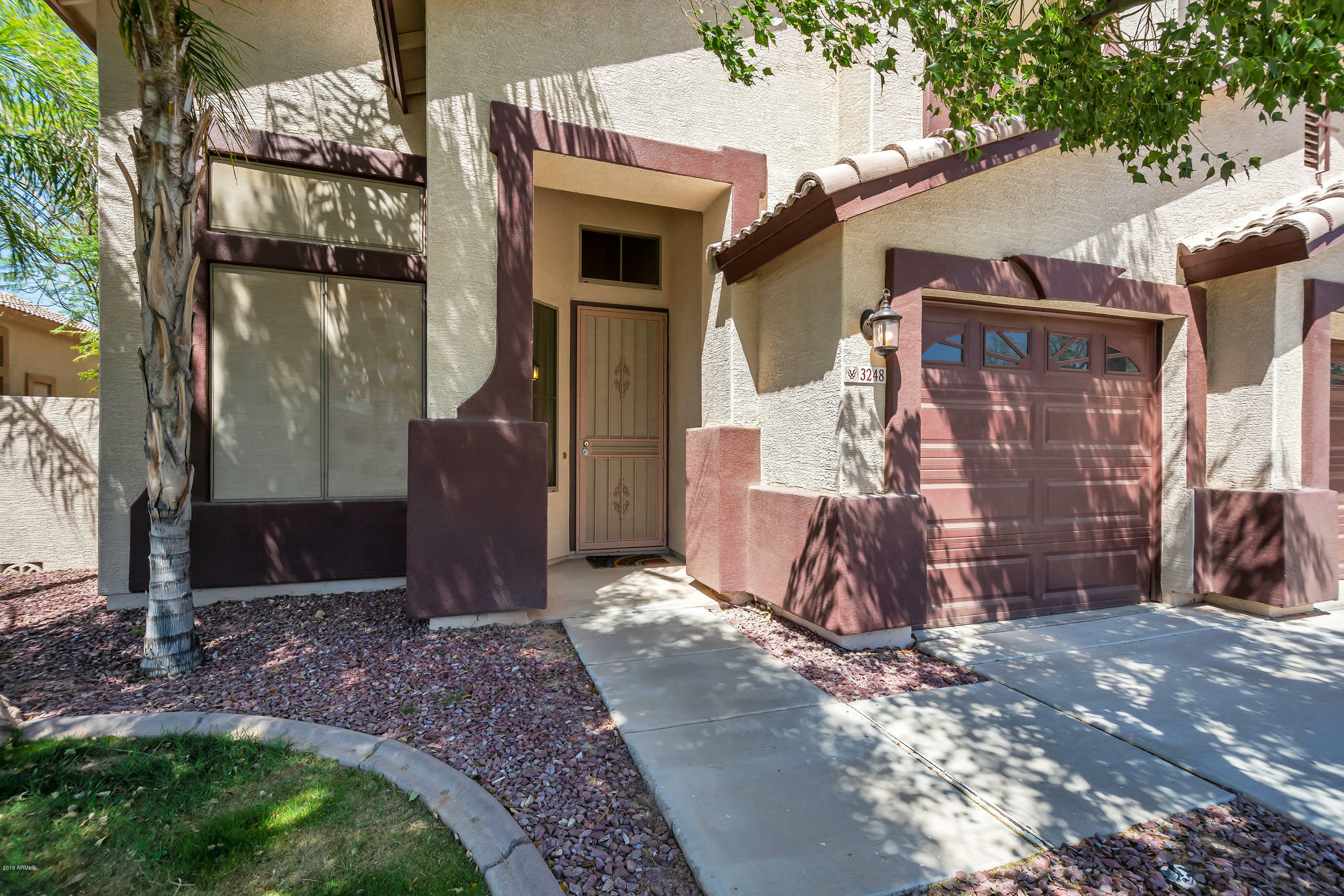 Property Photo:  3248 E Macaw Court  AZ 85297 