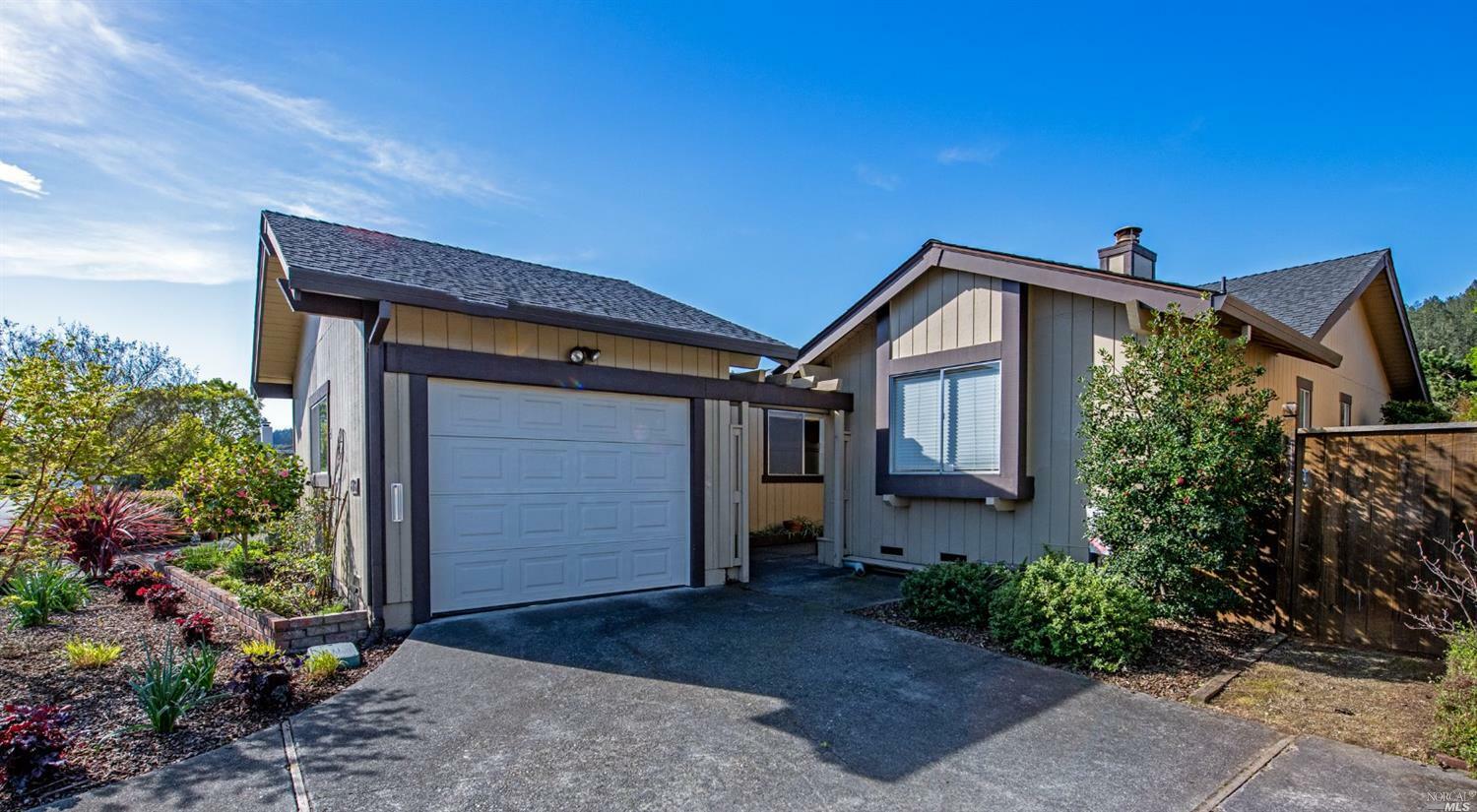 Property Photo: 6538 Stonecroft Terrace CA 95409