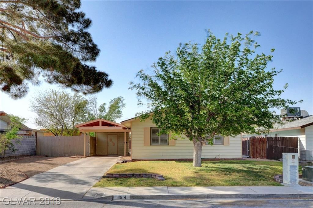 Property Photo: 4814 Fairfax Avenue NV 89120