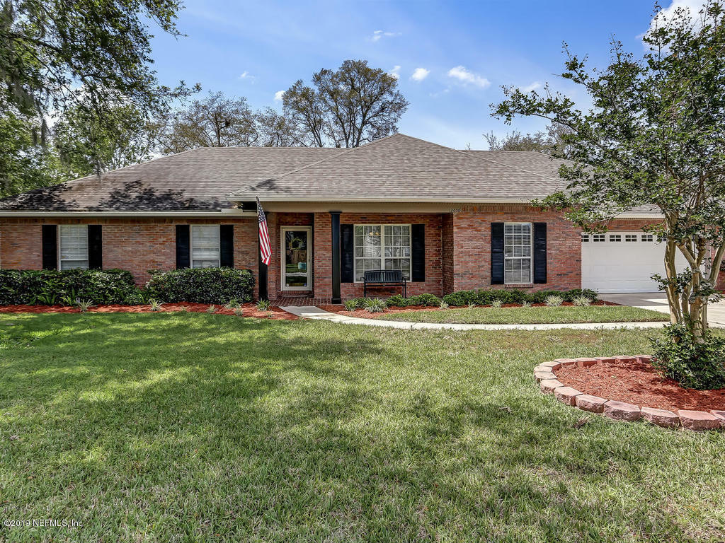 Property Photo: 12650 Steeplechase Lane FL 32223