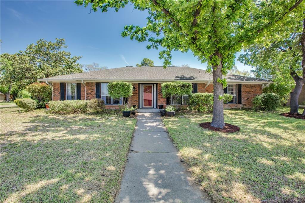 Property Photo:  2326 Greenhill Drive  TX 75006 