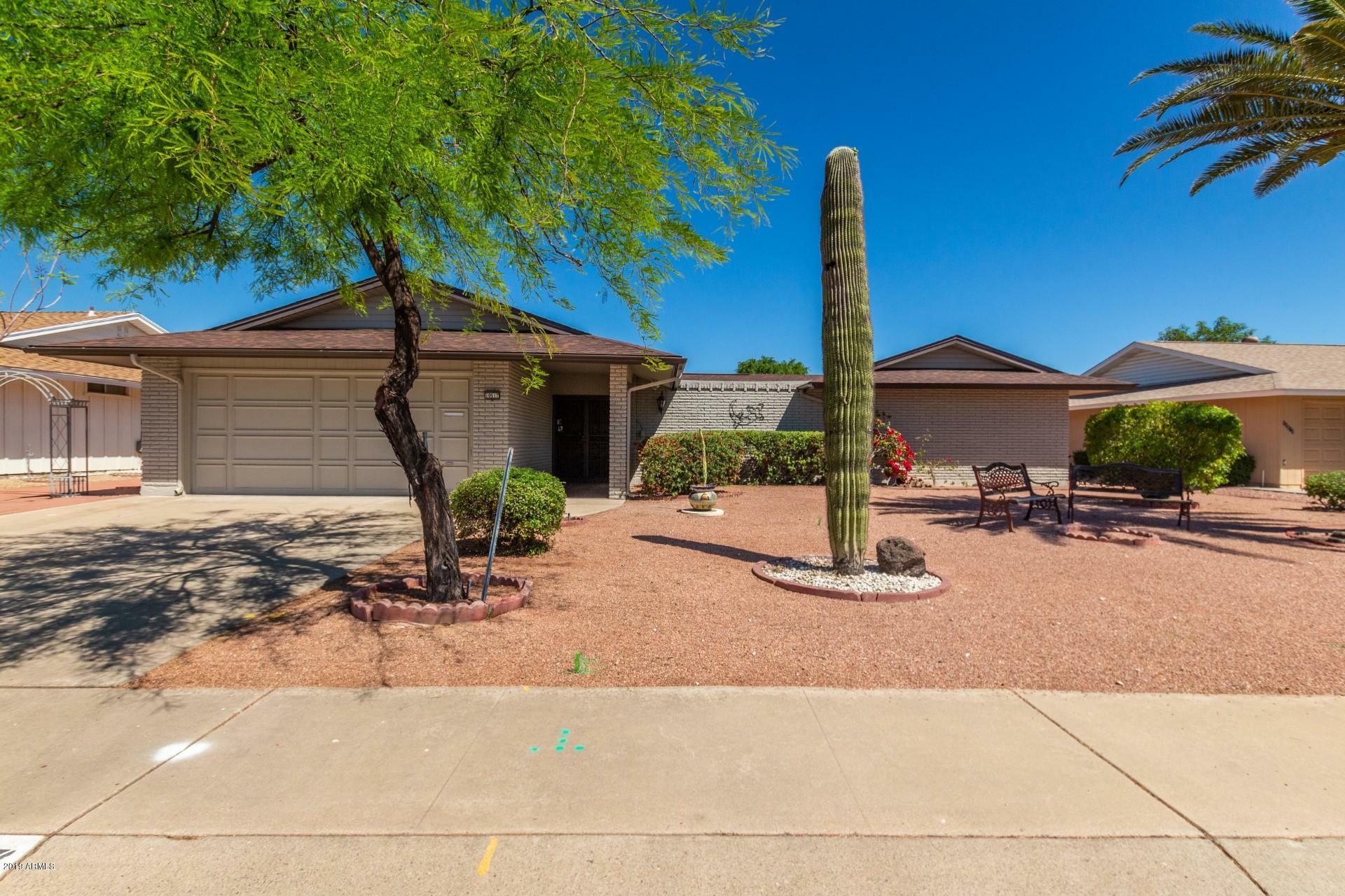 Property Photo: 10517 W Bellarose Drive AZ 85351