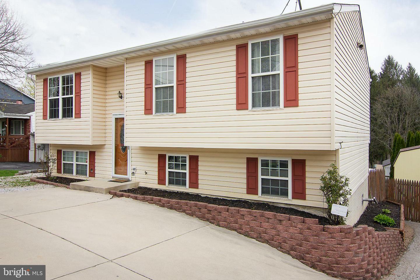 Property Photo:  3411 York Street  MD 21102 