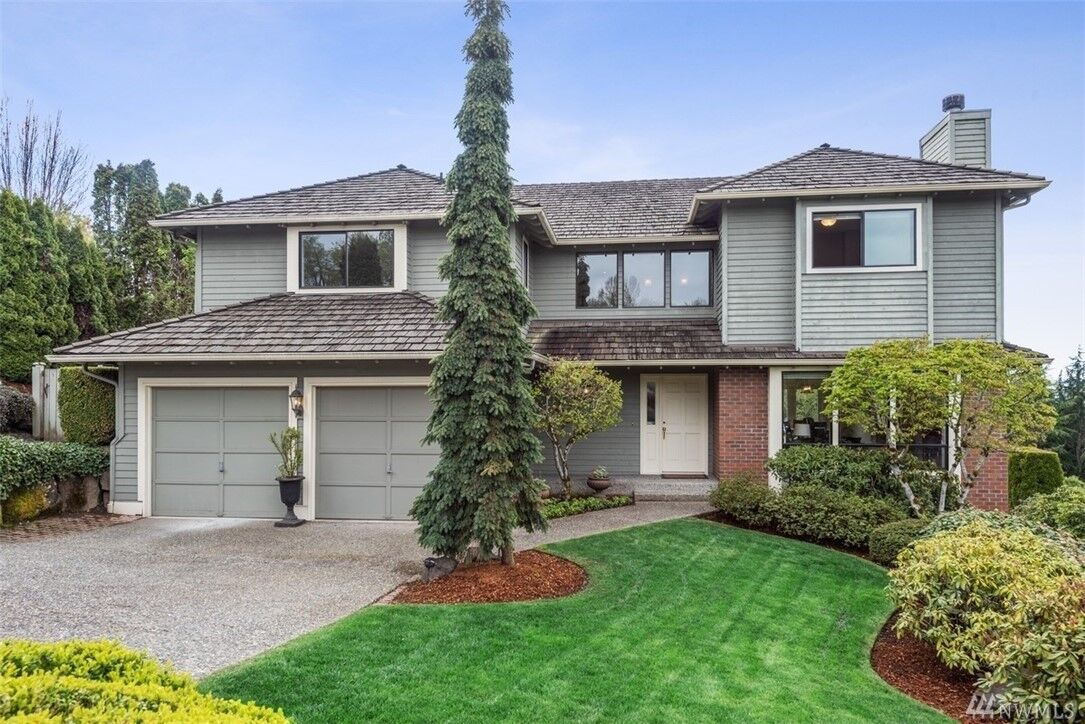 Property Photo: 7041 NE 164th St WA 98028